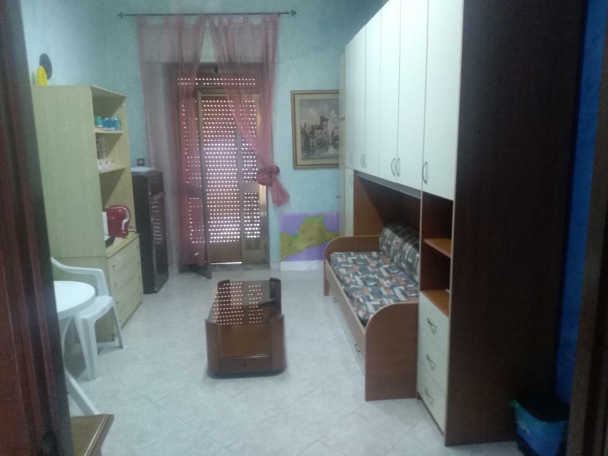Mary&Bi Apartment Scalea Bagian luar foto